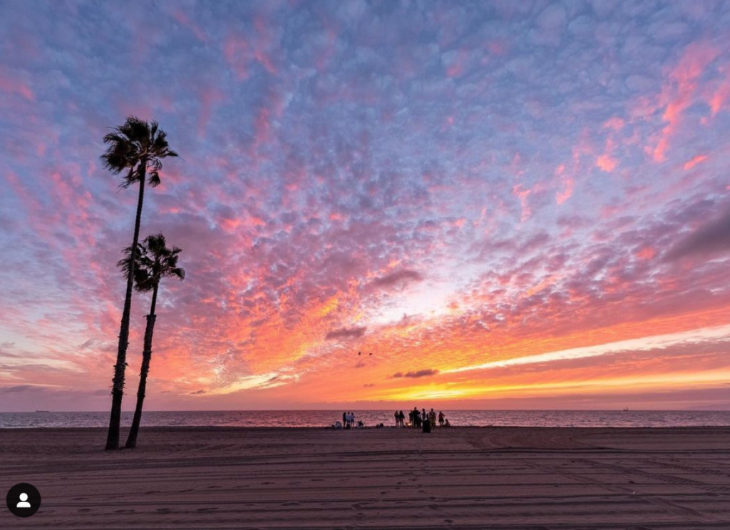 LA's First Sunset Of 2020 Was Beautiful, And Here Are The Photos